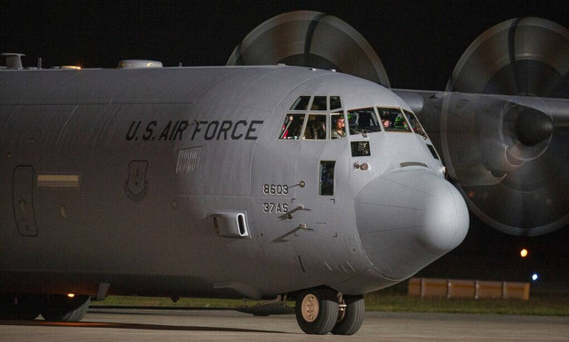 Αφίχθη στο Κόσοβο αεροσκάφος με Αφγανούς υποψήφιους προς μετεγκατάσταση στις ΗΠΑ