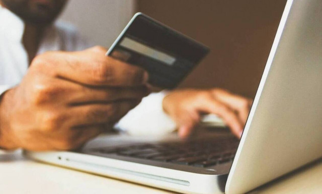 Παράλληλη απασχόληση: Εκπνέει αύριο η προθεσμία για διορθώσεις στα ειδοποιητήρια