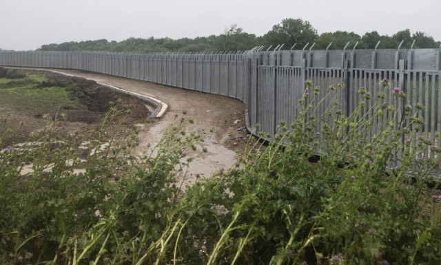 Στο στόχαστρο δουλεμπόρων ο Έβρος: Οι ανήλικοι, τα «δρομολόγια» και οι φόβοι της ΕΛ.ΑΣ.