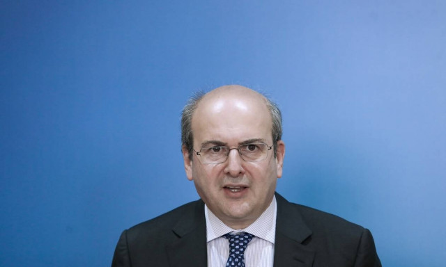 Ο Χατζηδάκης για τις εκκρεμείς συντάξεις 