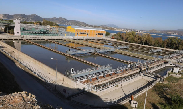 Κορονοϊός: Αύξηση του ιικού του φορτίου σε πέντε από τις 11 περιοχές ελέγχου – Πού σημειώθηκε μείωση