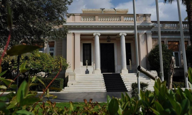 Ανασχηματισμός: Πώς διαμορφώνεται η κυβέρνηση μετά την αποχώρηση Αποστολάκη