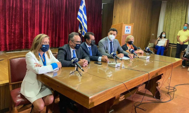 Βασίλης Κικίλιας: Το υπουργείο Υγείας με σημάδεψε πολιτικά κι ανθρώπινα - Το μήνυμα του Θάνου Πλεύρη