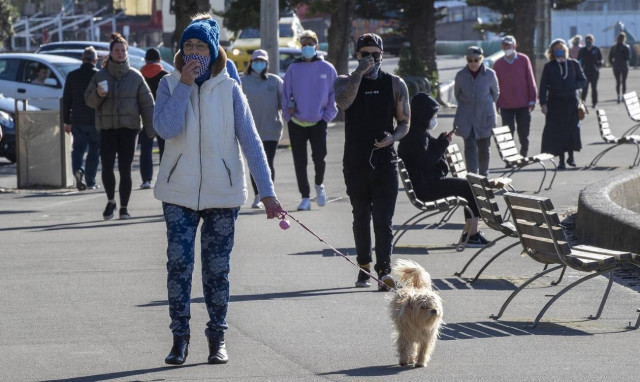 Κορονοϊός - Αλλαγή πλεύσης από την Αυστραλία: Θα «ζήσει» με τον ιό αντί να τον «εξαφανίσει»