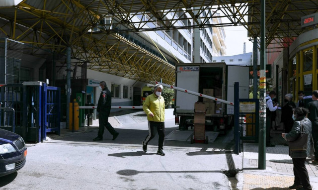 Μπουλμπασάκος στο Newsbomb.gr: Αύξηση των κλινών ΜΕΘ στον Ευαγγελισμό – Πόσο πιέζεται το ΕΣΥ