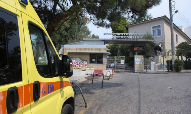 Ανεμβολίαστοι υγειονομικοί: Ποιοι εξαιρούνται από την αναστολή