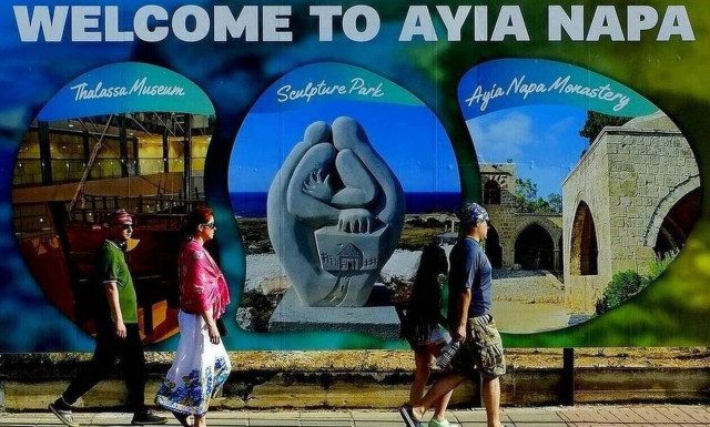 Κορονοϊός στην Κύπρο: Ένας θάνατος και 235 νέα κρούσματα ανακοινώθηκαν την Πέμπτη (2/9)