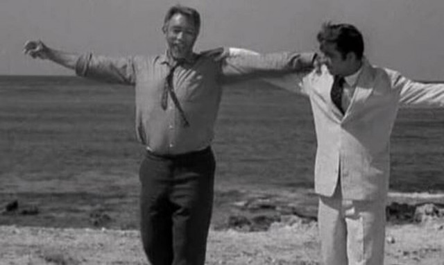 Ο «Ζορμπάς» του Μίκη Θεοδωράκη που έκανε όσους τον ακούν να φωνάζουν Ελλάδα (vid)