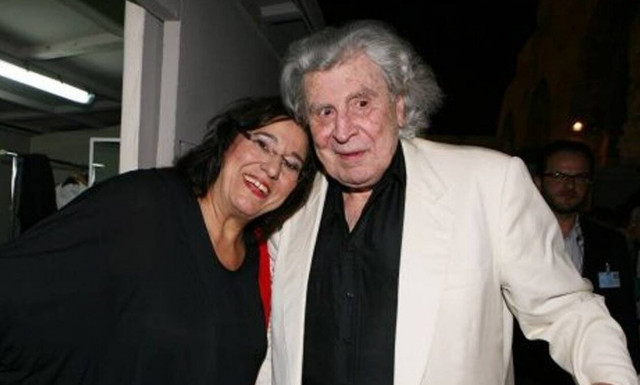 Μίκης Θεοδωράκης - Συγκλονίζει η Μαρία Φαραντούρη: «Η Ελλάδα σήμερα ορφάνεψε»