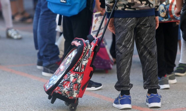 Σχολεία: Πώς θα ανοίξουν - Τι αλλάζει για τους ανεμβολίαστους