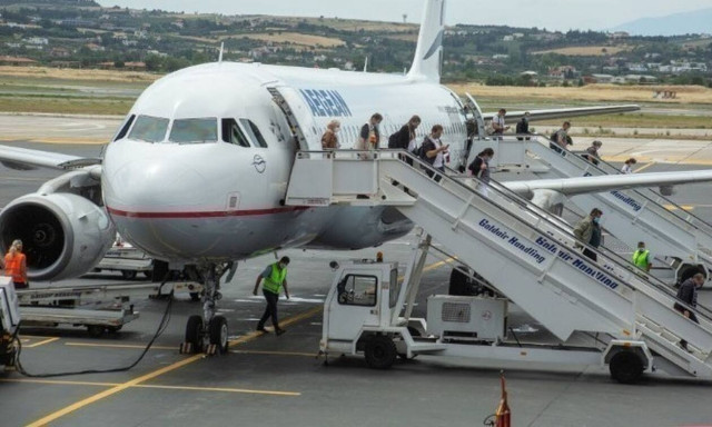 Παράταση αεροπορικών οδηγιών πτήσεων εσωτερικού από και προς νησιωτικούς προορισμούς