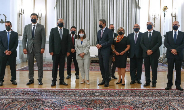 Έτοιμοι για μεγάλο... μπαμ στο Μαξίμου με τον νέο υπουργό Πολιτικής Προστασίας