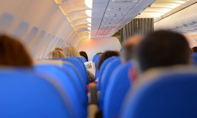 Χανιά: Αρνήθηκαν να φορέσουν μάσκα και τις κατέβασαν από το αεροπλάνο