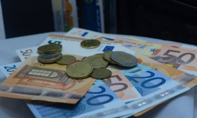 Πληρωμές από e-ΕΦΚΑ, ΟΑΕΔ και ΟΠΕΚΑ: Ποιοι πάνε ταμείο τις επόμενες ημέρες