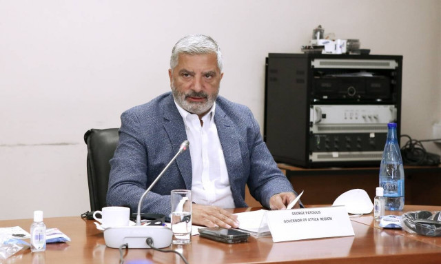 Γιώργος Πατούλης: Στο βιβλίο για τη ζωή μου θα έβαζα και τη μητέρα μου και τη Μαρίνα