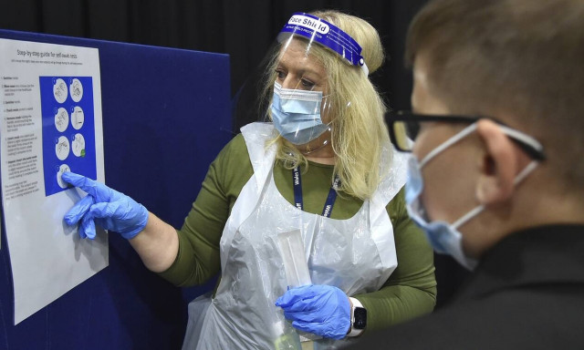 Έρευνα: Η μακρά Covid-19 αυξάνει τον κίνδυνο για προβλήματα (και) στα νεφρά