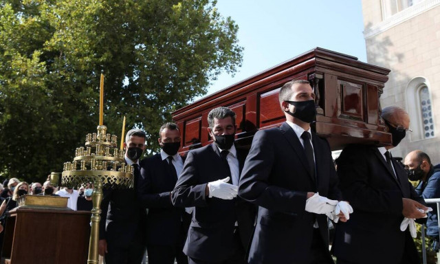 Μίκης Θεοδωράκης: Τι αναφέρει το συμβολαιογραφικό έγγραφο της τελευταίας επιθυμίας του