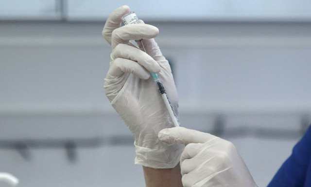 Συναγερμός για τους «μαϊμού» εμβολιασμούς: Έρευνα σε Θεσσαλονίκη και Κοζάνη- Ελέγχονται υγειονομικοί