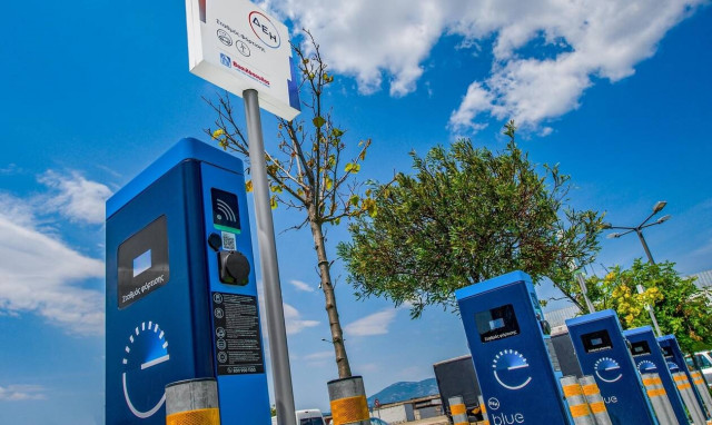 Ηλεκτροκίνηση: Μια εταιρεία σουπερμάρκετ καταρρίπτει τον no1 μύθο γύρω από το ηλεκτρικό αυτοκίνητο