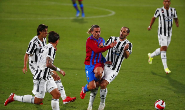 Champions League: Η UEFA «απέκλεισε» Ρεάλ, Μπαρτσελόνα και Γιουβέντους από το trailer της (vid)