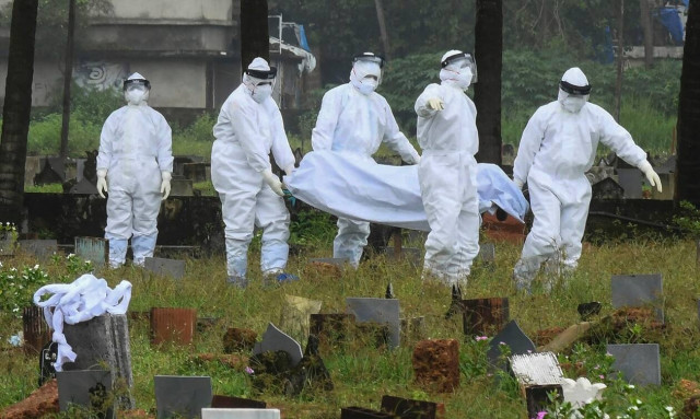 Ο μυστηριώδης ιός του Κονγκό θα μπορούσε να είναι από δύο τρομακτικά πράγματα λέει o ΠΟΥ