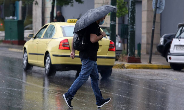 Καιρός: Βροχές και καταιγίδες την Πέμπτη - Πού θα «χτυπήσουν» τα φαινόμενα