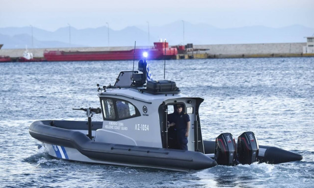 Μηχανική βλάβη και θραύση ιστίου σε ιστιοφόρο ανοιχτά της Κύθνου