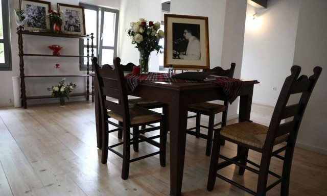 Μίκης Θεοδωράκης: Το πατρικό σπίτι του μεγάλου δημιουργού στον Γαλατά Χανίων - Πώς είναι σήμερα