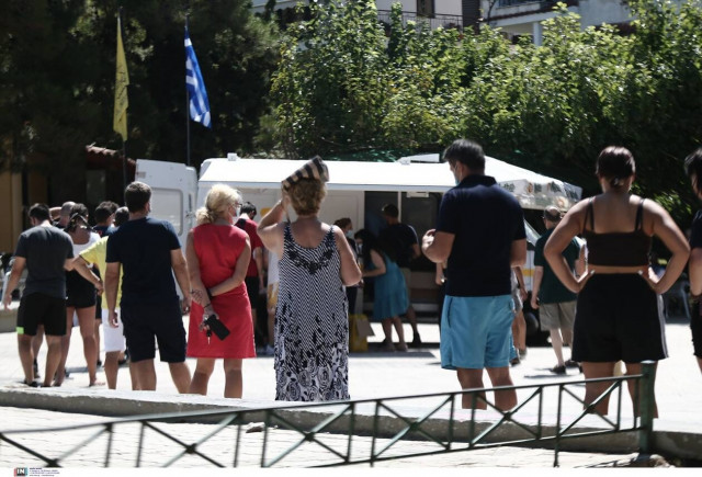 Κρούσματα σήμερα: 2.170 νέα ανακοίνωσε ο ΕΟΔΥ - 43 θάνατοι σε 24 ώρες, στους 384 οι διασωληνωμένοι