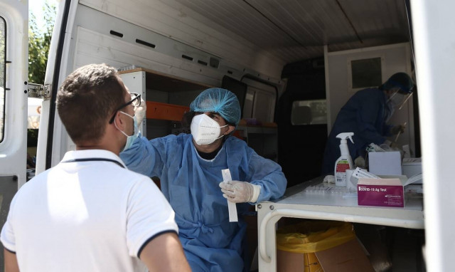 Κορονοϊός: Νέο τεστ «δείχνει» πόσο σοβαρά μπορεί να νοσήσουμε