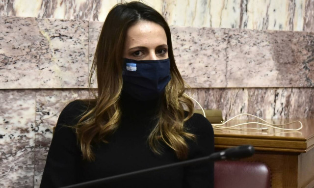 Αχτσιόγλου για Μητσοτάκη: Οι μεγαλόστομες εξαγγελίες δεν μπορούν να διορθώσουν την εικόνα του