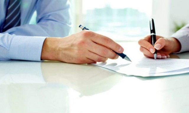 Θέλετε να πάρετε άδεια άνευ αποδοχών; Τι πρέπει να ξέρετε