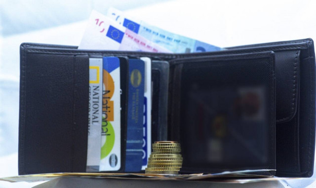 Ακρίβεια: Αδειάζουν τα πορτοφόλια από αρχές του μήνα – Ο δύσκολος χειμώνας και το σχέδιο Μητσοτάκη