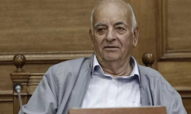 Πέθανε ο Γιάννης Θεωνάς