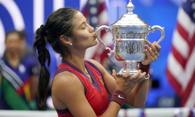Έμμα Ραντουκάνου: Ποια είναι η νέα «πριγκίπισσα» του US Οpen που μάγεψε τον πλανήτη