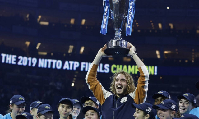 Στέφανος Τσιτσιπάς: «Έκλεισε» θέση στα ATP Finals – Η αινιγματική ανάρτηση του (videos+photos)