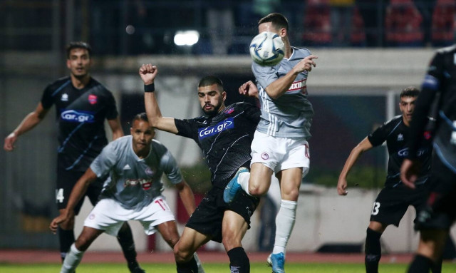 Πρώην του Ολυμπιακού και του Παναθηναϊκού υπέγραψε σε ομάδα του Champions League