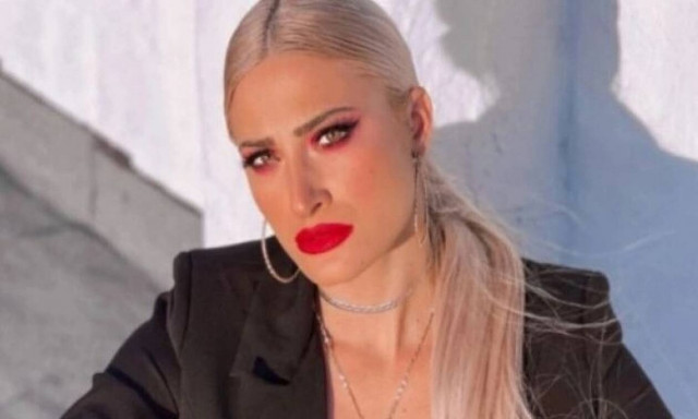 Η Τούνη επιχείρησε να μαζέψει τα... ασυμμάζευτα για τους Παξούς και τους τεμπέληδες (vid)