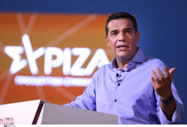 Κριτική Αλέξη Τσίπρα για πρώτη ημέρα στο σχολείο