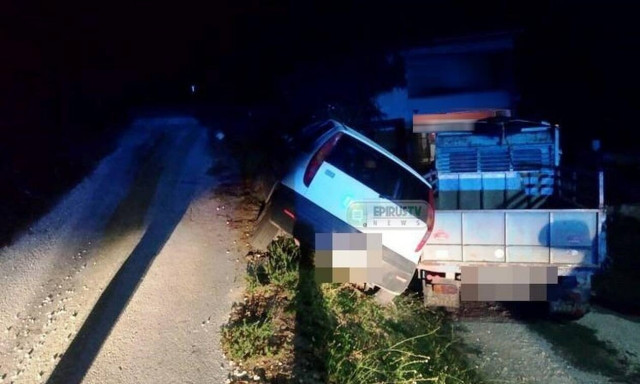 Ιωάννινα: Ηρωική προσπάθεια της ΔΙΑΣ - Κράτησαν με τα χέρια τους Ι.Χ. για να μη πέσει στον γκρεμό