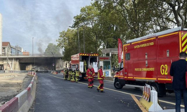 Γαλλία: Φωτιά κοντά στη γέφυρα Pont National στο Παρίσι
