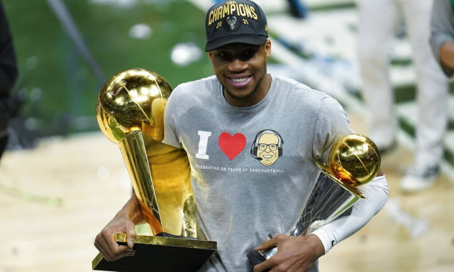 Γιάννης Αντετοκούνμπο: Στα… χνάρια του ο γιος του, Λίαμ Τσαρλς – Το συγκινητικό μήνυμα του (photo)