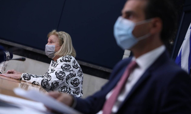 LIVE η ενημέρωση από το υπουργείο Υγείας για την πορεία της πανδημίας στη χώρα μας