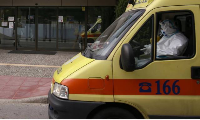 Πετρούπολη: Τι έδειξε η έρευνα της ΕΛ.ΑΣ. για την πτώση της 15χρονης από τον βράχο