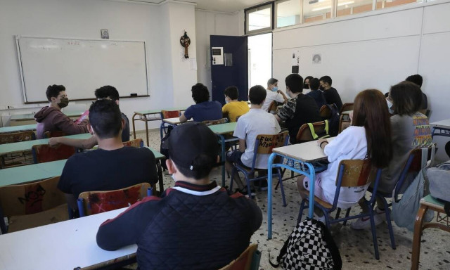 Κορονοϊός: Αναμένεται αύξηση κρουσμάτων από τα σχολεία - Χαμηλός ο εμβολιασμός στα παιδιά