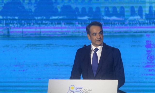 ΣΥΡΙΖΑ: Από πού πληρώνει ο κ. Μητσοτάκης τον κ. Γκρίνμπεργκ για να του φτιάξει το προφίλ