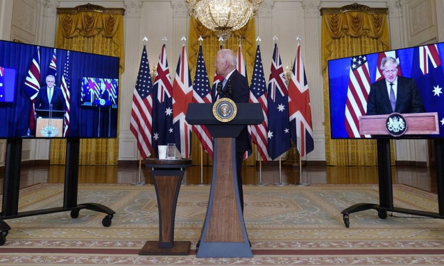 AUKUS: Μπάιντεν, Τζόνσον και Μόρισον ανακοίνωσαν συνεργασία για θέματα ασφάλειας ενάντια στην Κίνα