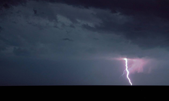 Καβάλα: Τραγικός θάνατος 52χρονου αγρότη - Τον χτύπησε κεραυνός