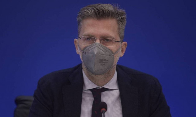 Σκέρτσος: Πιο αυστηρά τα μέτρα στην εστίαση συγκριτικά με την υπόλοιπη Ευρώπη