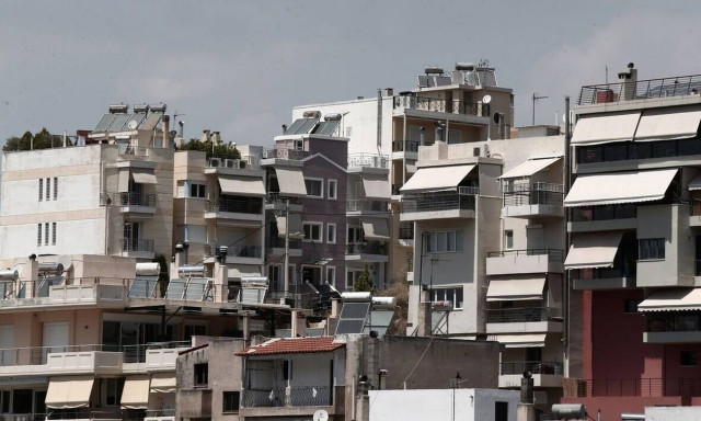 Κρυφές παγίδες μπλοκάρουν τις μεταβιβάσεις ακινήτων